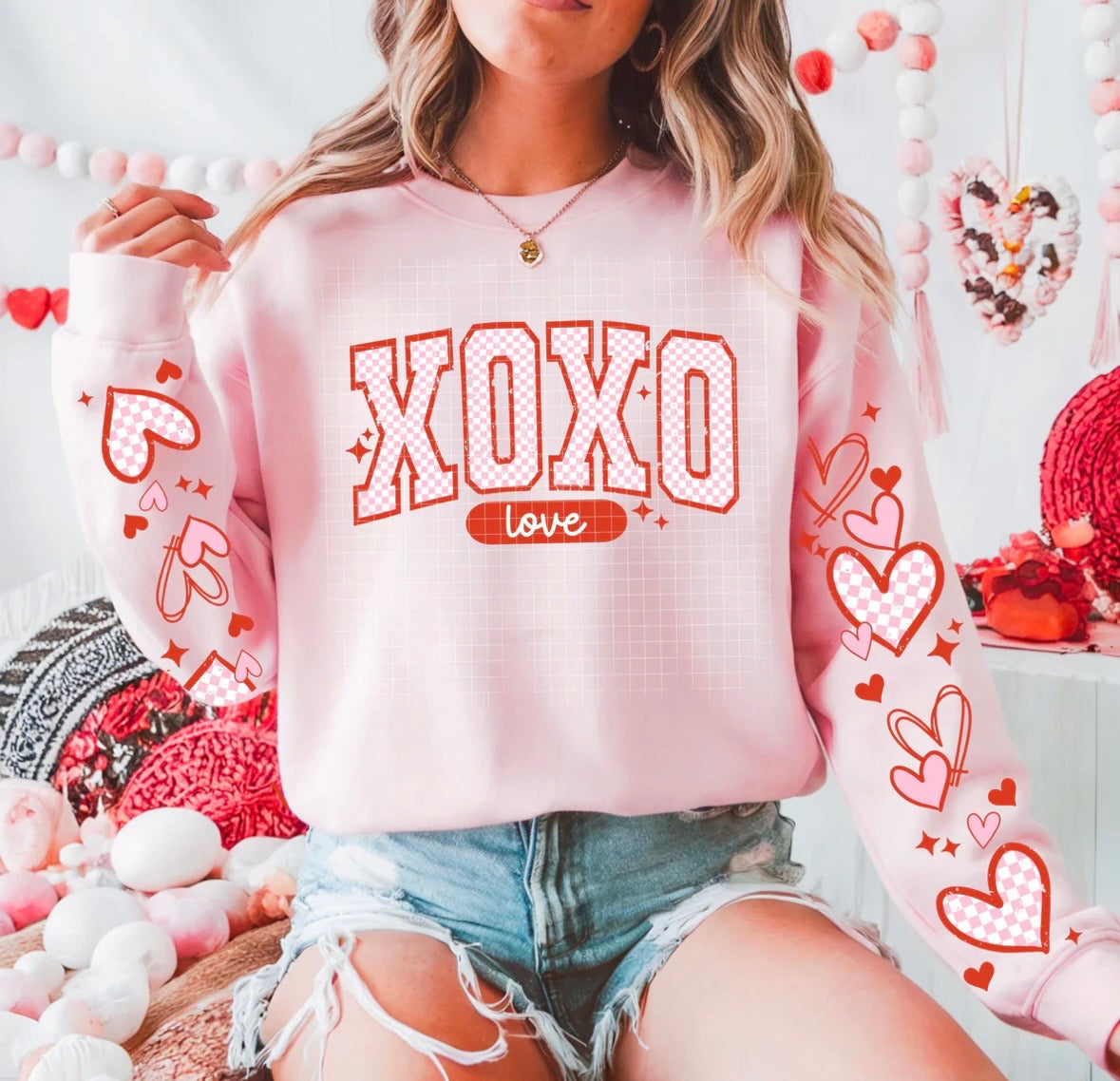 XOXO LOVE W/SLEEVES (Cerra 2025): *DTF Transfer*